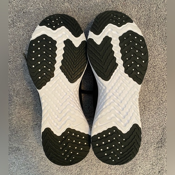 Women’s Nike Odyssey Running Shoes Size 7.5 - Picture 4 of 5